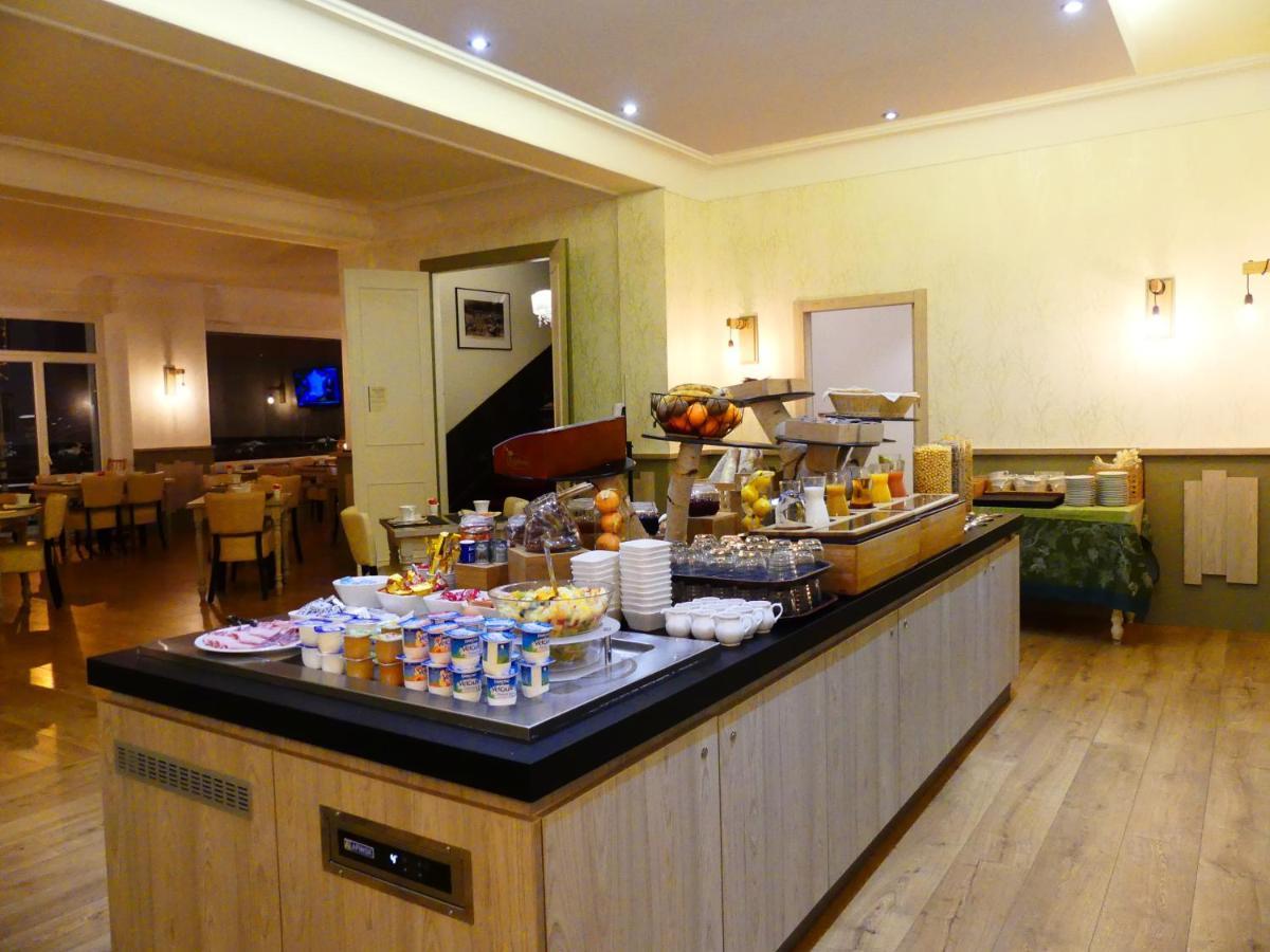 Logis Hotel Des Bains ジェラールメ エクステリア 写真