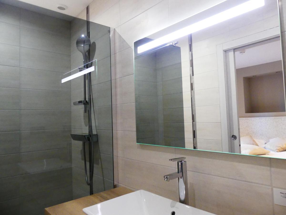 Logis Hotel Des Bains ジェラールメ エクステリア 写真