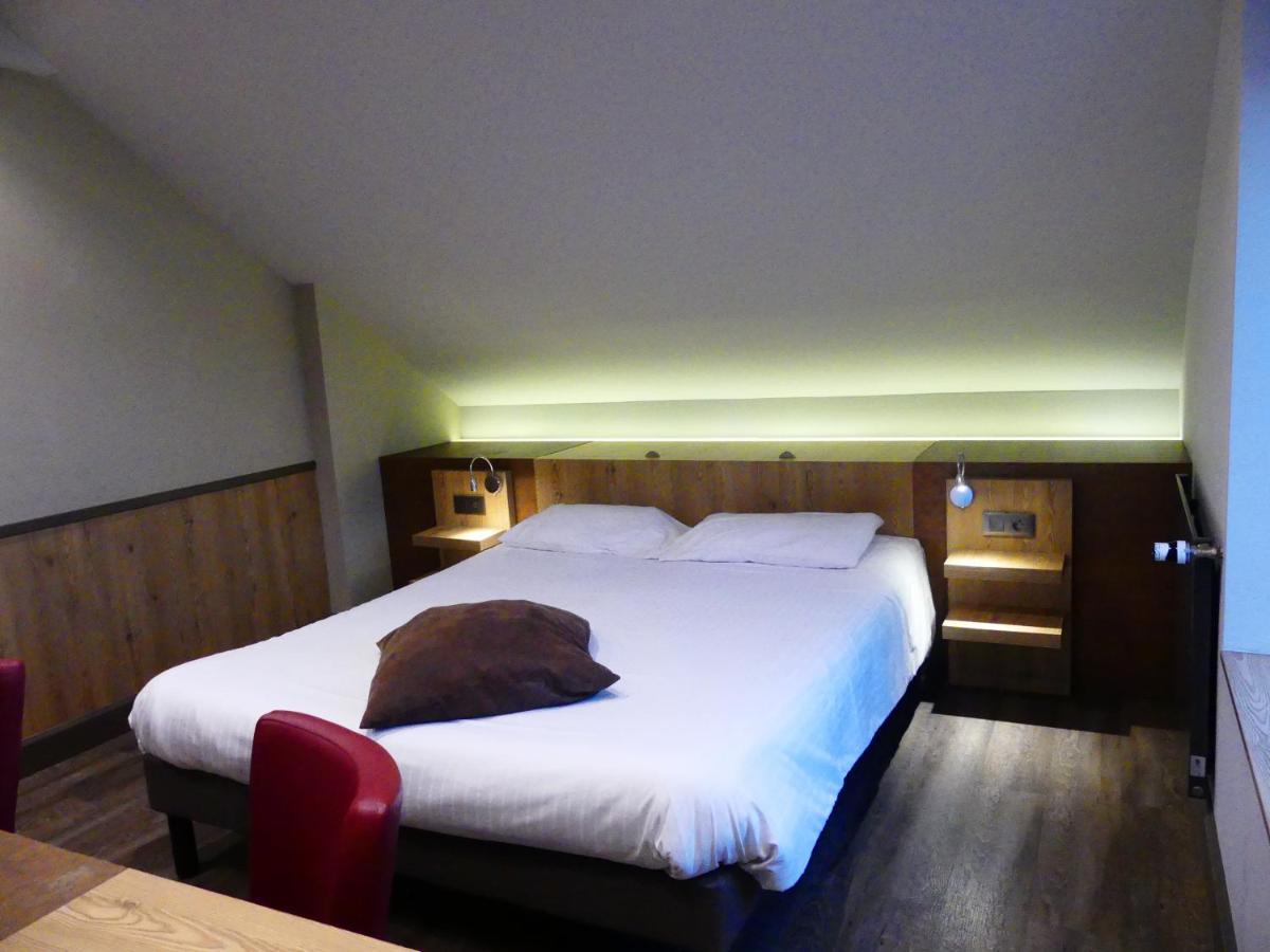 Logis Hotel Des Bains ジェラールメ エクステリア 写真