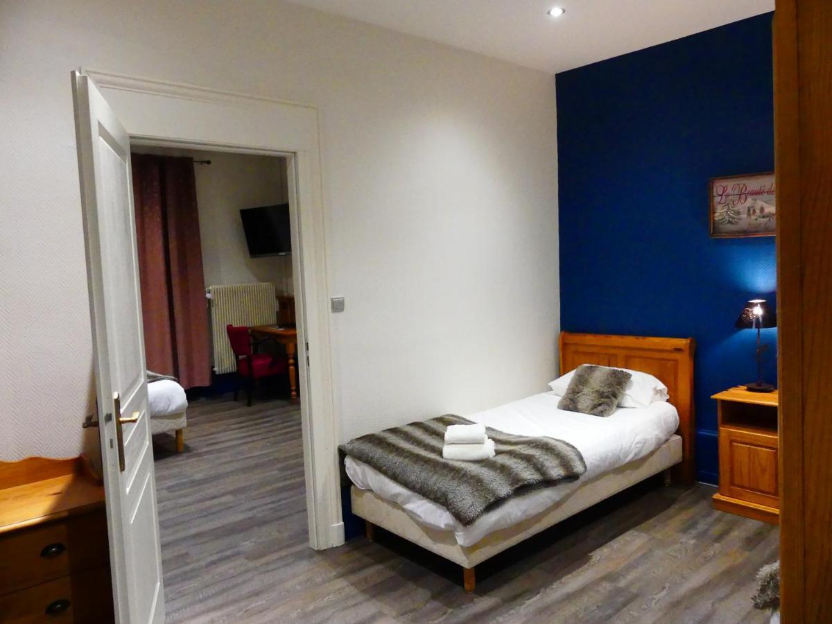 Logis Hotel Des Bains ジェラールメ エクステリア 写真