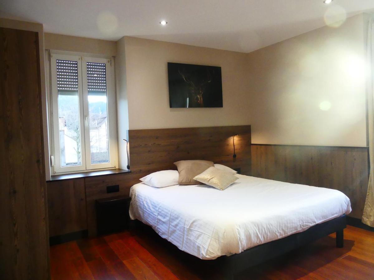 Logis Hotel Des Bains ジェラールメ エクステリア 写真