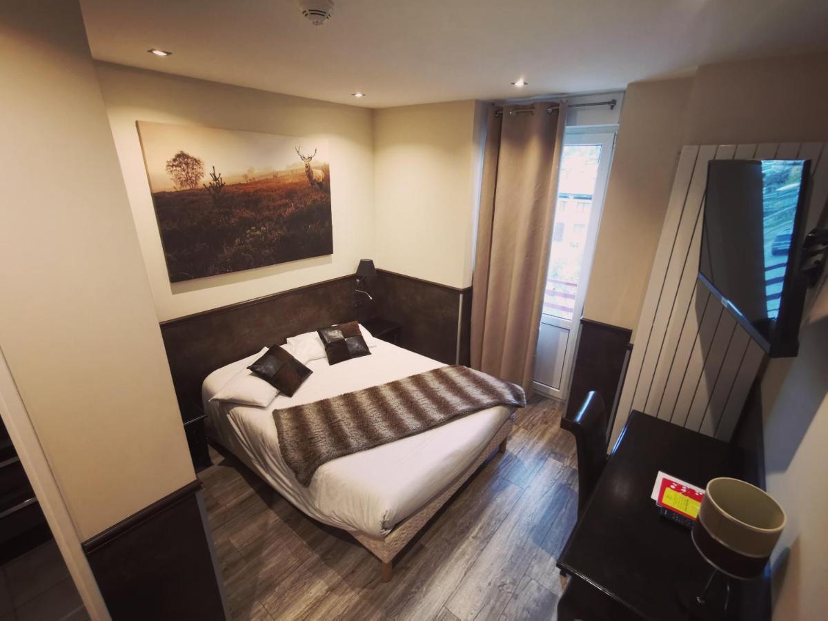 Logis Hotel Des Bains ジェラールメ エクステリア 写真